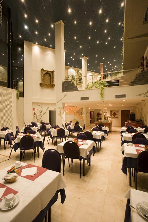 Bluecity Caceres Golf Ristorante foto